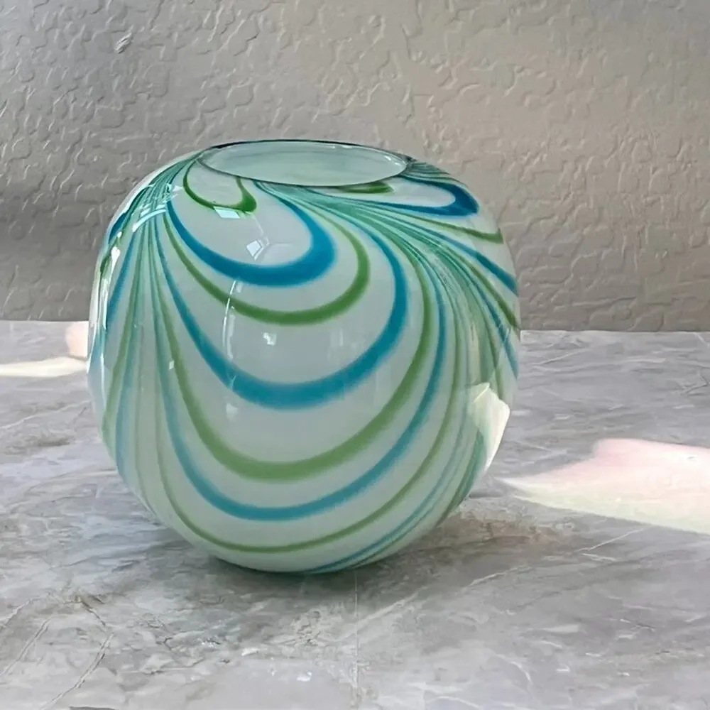 Hand Blown Art Glass Vase 8